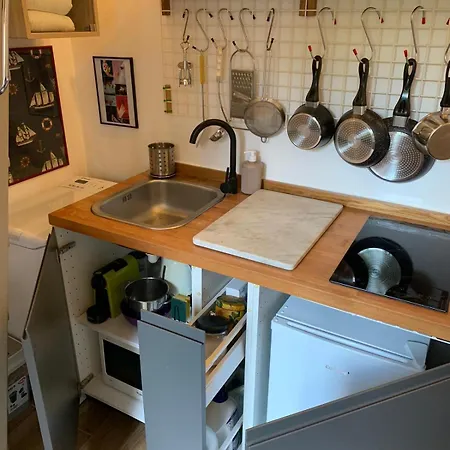 M20, Isola Garibaldi Apartment *