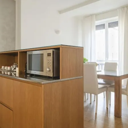 Spacious Near Duomo Appartement *