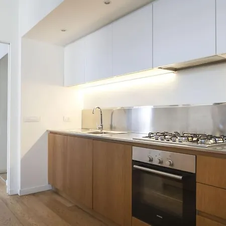 Spacious Near Duomo Appartement Milaan