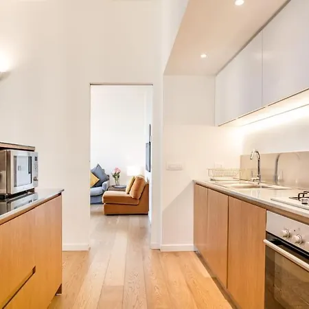 Spacious Near Duomo Appartement Milaan