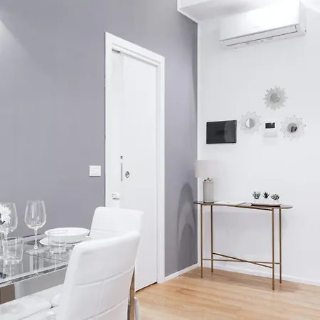 Easylife - Residenza Chic Vicino Al Duomo Milán
