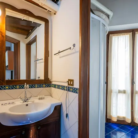 Youhosty - Porta Romana M3 Appartamento