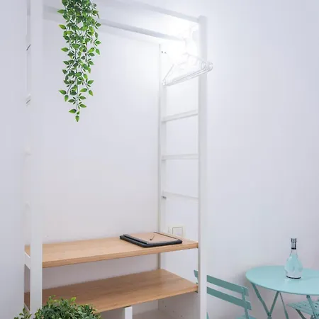 New! Lovely & Friendly In Center C Apartamento *