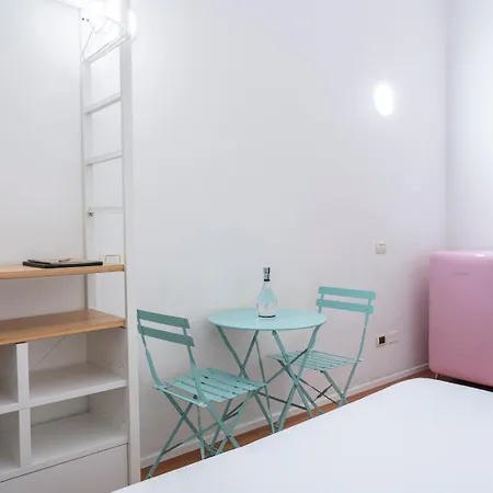 New! Lovely & Friendly In Center C Apartamento