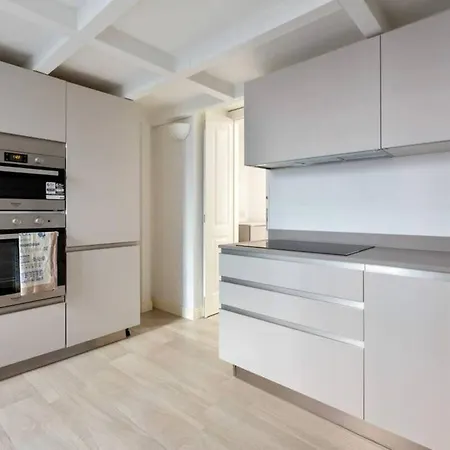 Luxury Duplex Corso Magenta 3pax-wifi * מילאנו