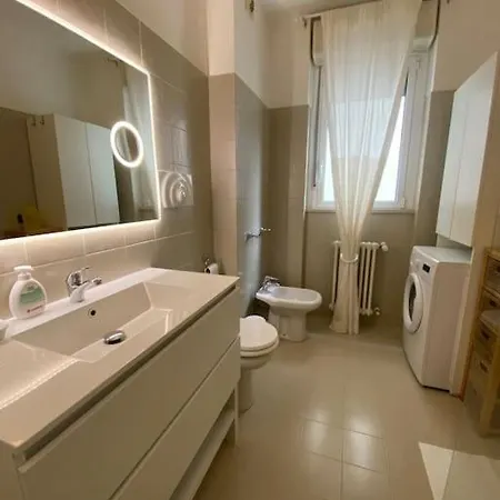 Accogliente - * Milaan