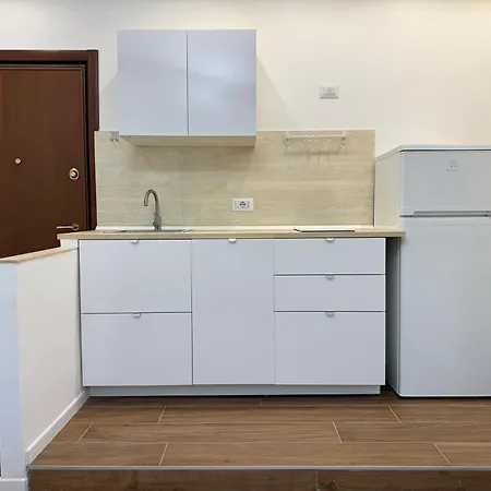 Rifugio Di - Centrale- M1 Pasteur Mailand