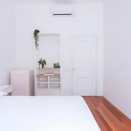 New! Lovely & Friendly In Center D *