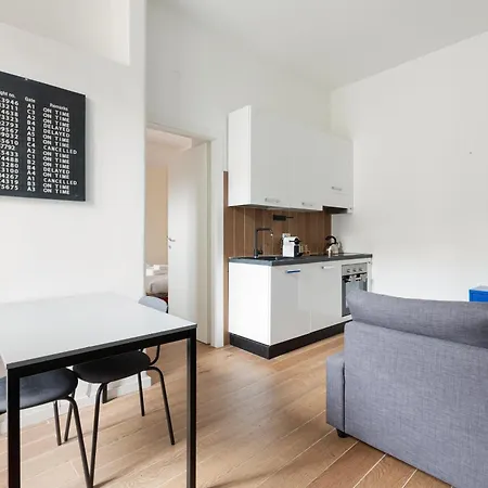 Guesthost - Porta Venezia Cosy Daire *