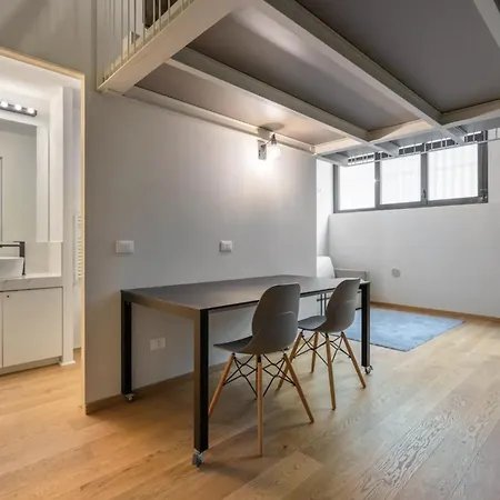 Apartment Modern Loft In Porta Venezia
