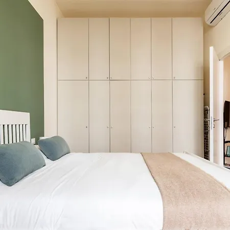 Flora Flexyrent Ac Μιλάνο