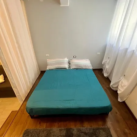 度假居 Residenza Elegante - A 5 Fermate Dal Duomo