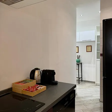 Four Bedroom In The Centre Of The