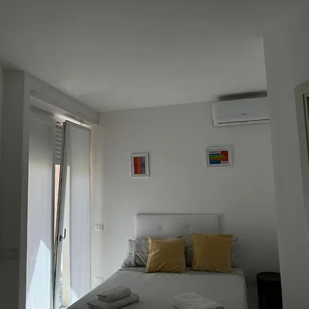 Apartmán Four Bedroom In The Centre Of The Milán