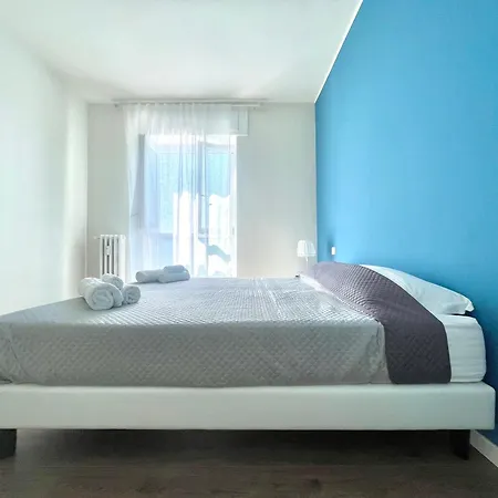 Design District - Navigli Apartamento