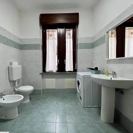 Big Living Goldoni - Duomo M4 Linate Mediolan