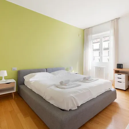 Washington District Cozy With Balcony شقة ميلان