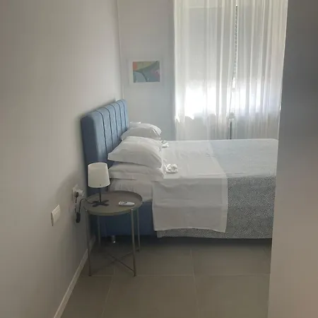 Corso Lodi 6 Porta Romana - Bellissimo Nuovo Con 2 Da Letto E Due Bagni - Beautiful Newly Decorated 2 Bedrooms 2 Bathrooms With Free Parking Per Selected Qualifying Rate - Metro Subway Porta Romana 6 Minutes To Duomo Cathed Milaan