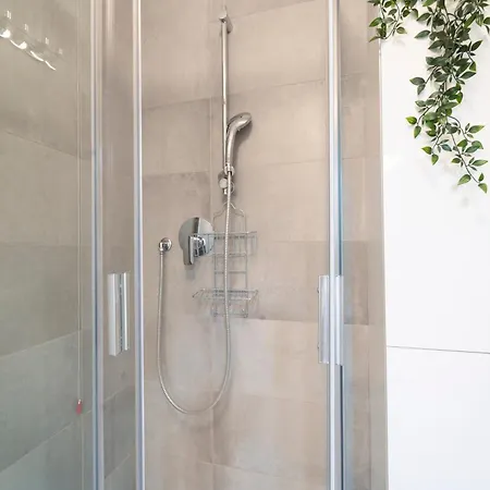 Ihost - Monviso 41 *