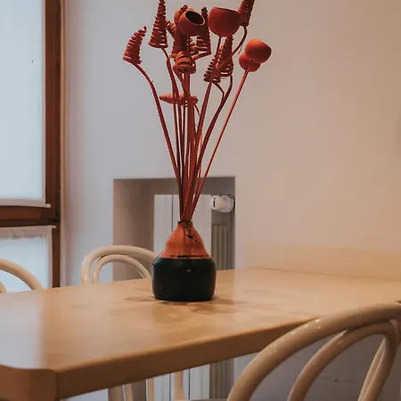 Apartment Navigli Darsena Milan