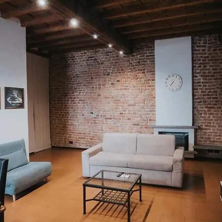 Navigli Darsena Apartment *