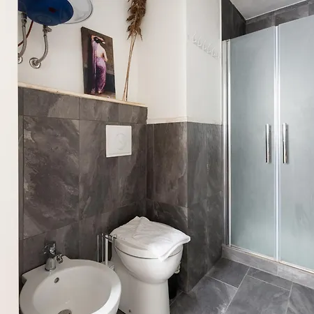 Su 2 Livelli- Universita Iulm Милан