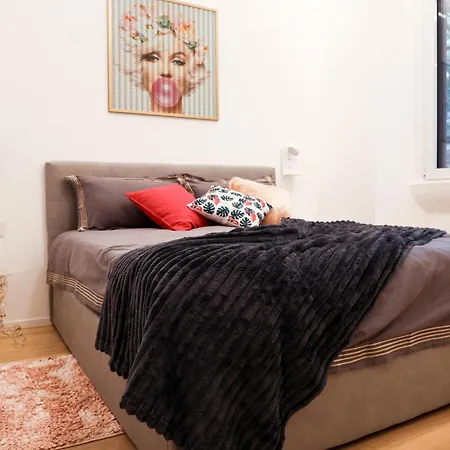 Art Design Citta Studi Piola ミラノ