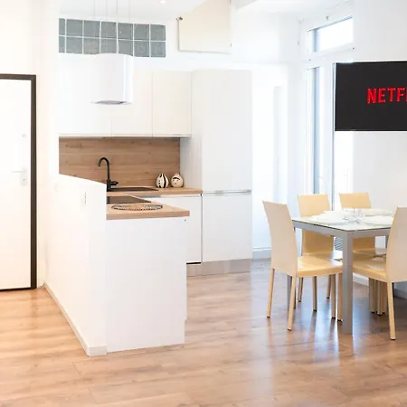 Apartment Lic11 Large Central Of Milan