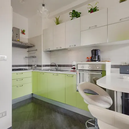 Guesthost - Milano-nolo Balcony * ミラノ