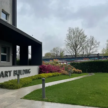New Art Building- Posto Auto Palestra E Giardino Lägenhet *