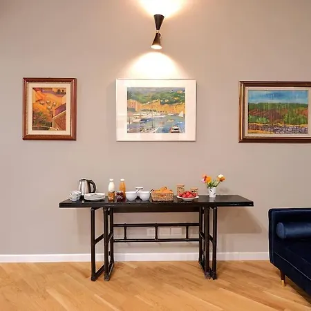 Casa Bar In Apartment Milan