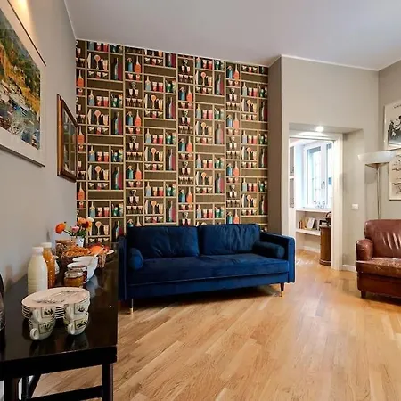 Apartment Casa Bar In Milan