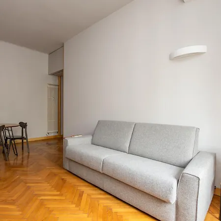 Apartament Vercelli Elegance Between Citylife And Duomo - Milan-cortina 2026 Olympics - Design Week 2026 Mediolan