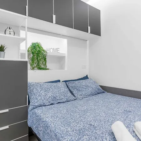 Apartment Le23 Duomo-loreto - - Modern *