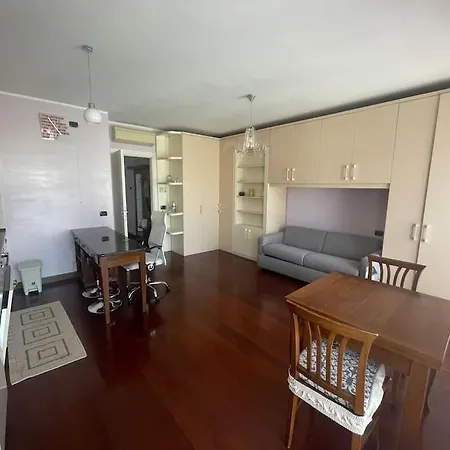 Navigli - 3 People 아파트 *