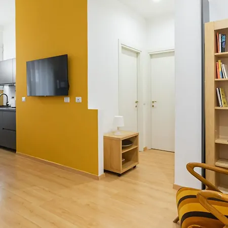 Apartmán Italianway - Papiniano 18 B *