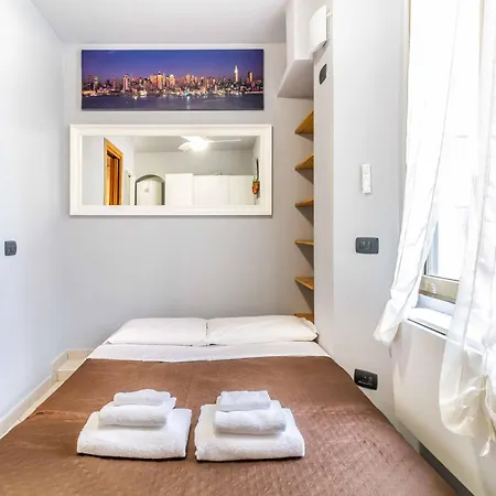 Domusmi Alessi * Milan