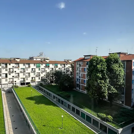 Repetti - Two Adjacent & Independent 10 Minutes To Centre & Linate Airport Apartment Mailand