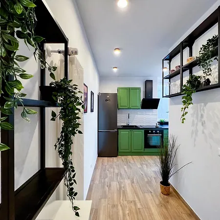 Repetti - Two Adjacent & Independent 10 Minutes To Centre & Linate Airport Apartment *