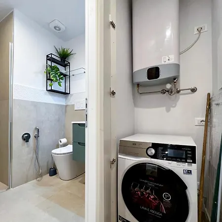 Repetti - Two Adjacent & Independent 10 Minutes To Centre & Linate Airport *