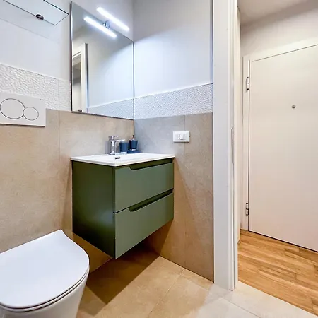 Repetti - Two Adjacent & Independent 10 Minutes To Centre & Linate Airport Mailand