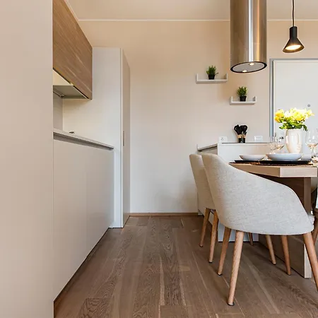 Daire Elegant Maggiolina Milano