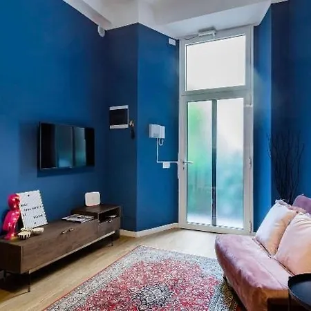 아파트 Hacca Collection-plush Urban Sanctuary In The Center
