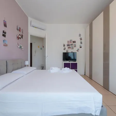 I Host - Forze Armate 83 Apartment *