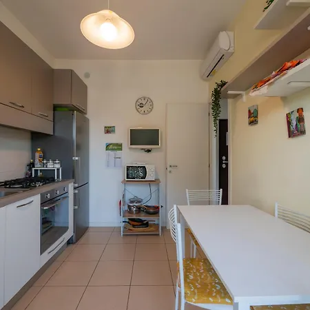 I Host - Forze Armate 83 Apartment