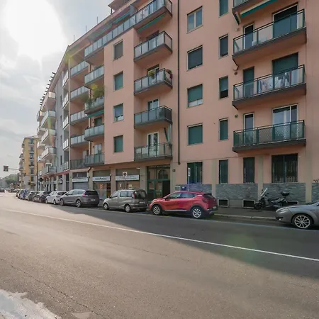 Apartment I Host - Forze Armate 83