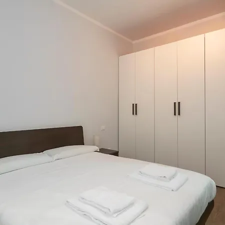 Youhosty - Bligny7 Bis Apartment Mailand