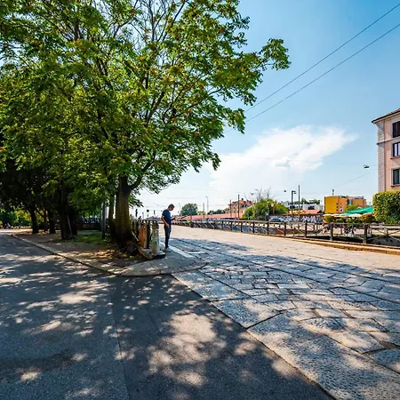 The Boutique - In The Heart Of Navigli * Milánó