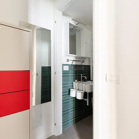 Апартаменты Guesthost - Corso Vercelli Cosy And Bright *