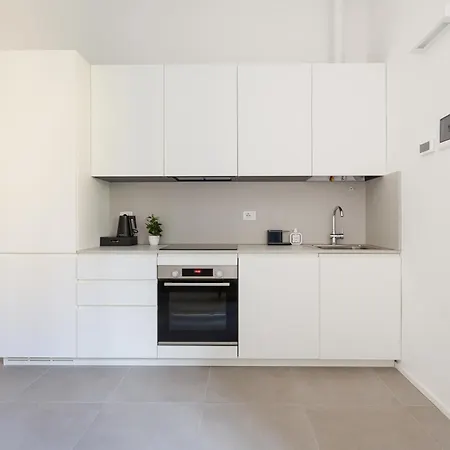 Апартаменты Guesthost - Corso Vercelli Cosy And Bright